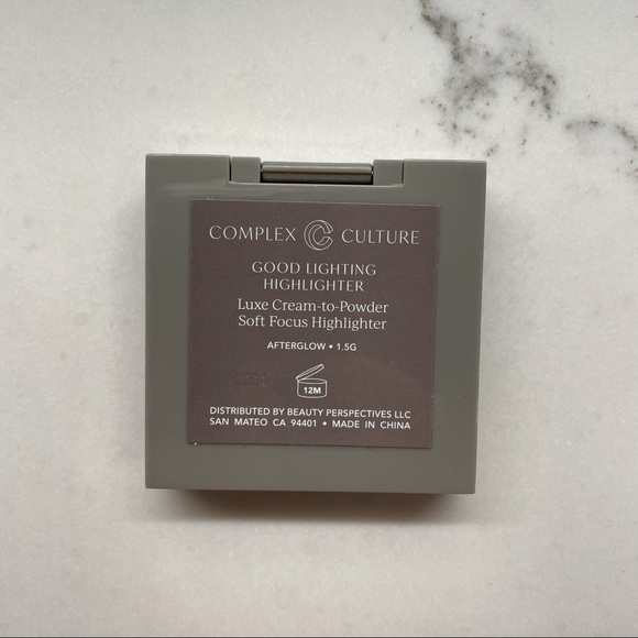COMPLEX CULTURE Good Lighting Luxe Highlighter - shade: Afterglow - Picture 2 of 8